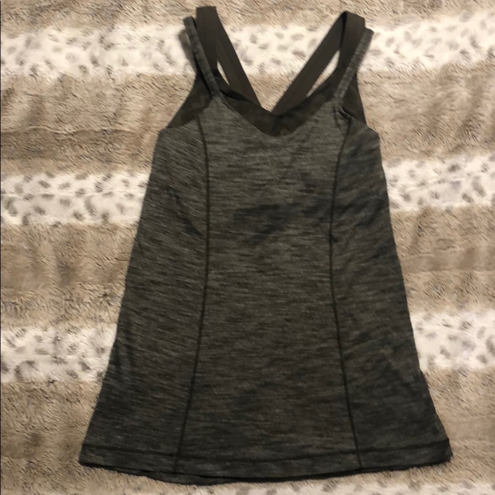Lululemon work out top